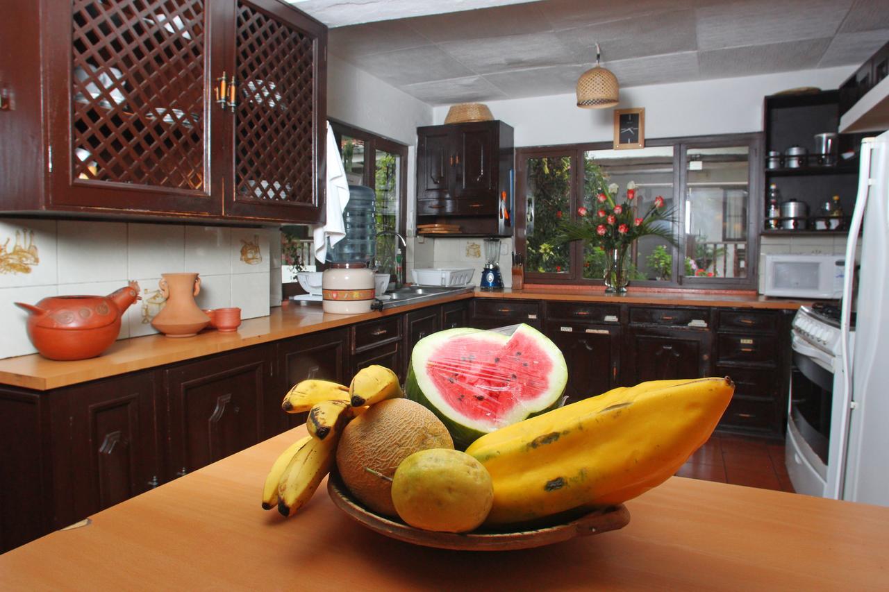 Casa Macondo Bed & Breakfast Cuenca Bagian luar foto