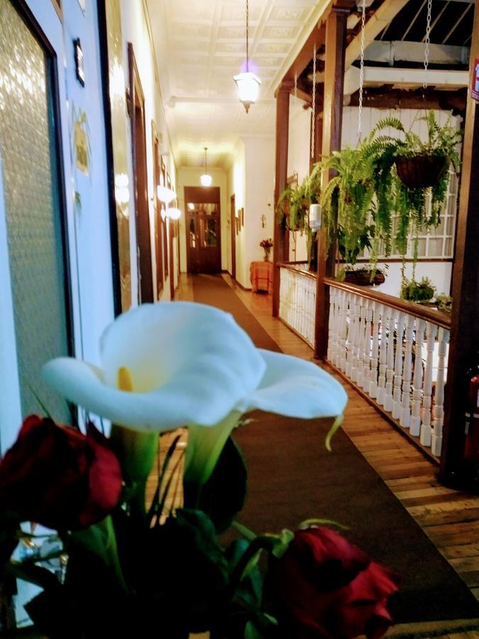 Casa Macondo Bed & Breakfast Cuenca Bagian luar foto